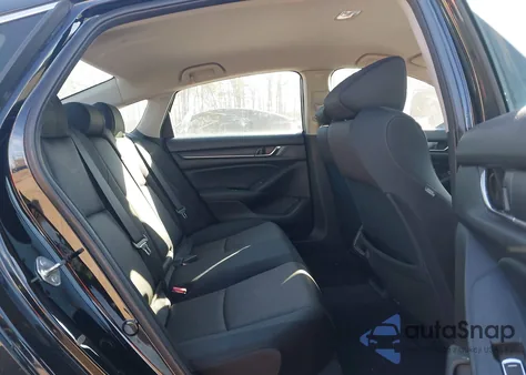 2018 Honda Accord Lx z USA, uszkodzony, nr VIN 1HGCV1F1XJA120213